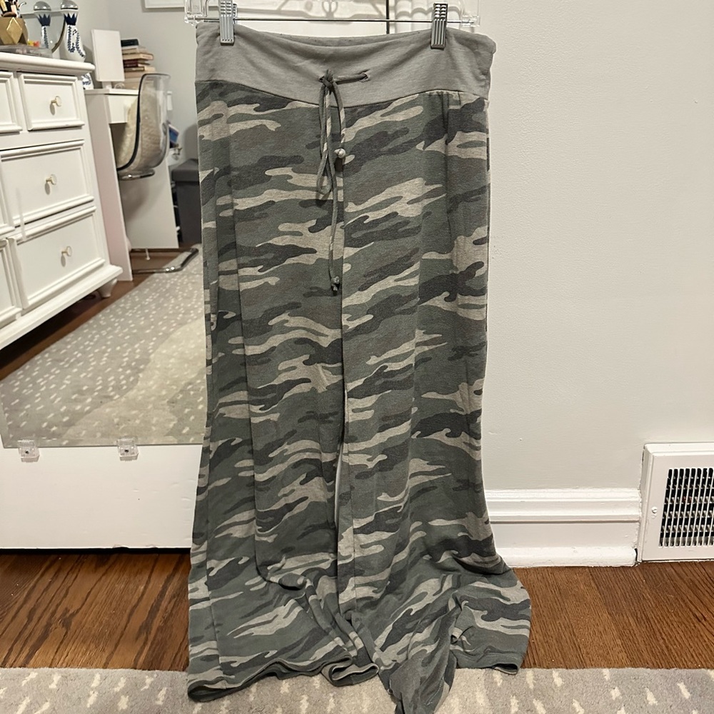 Jodifl Camo sweatpants